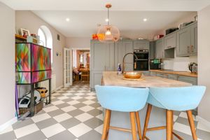 Photo 27- click for photo gallery